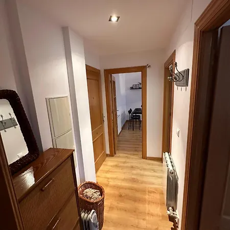 Bonito Piso En Granada 아파트