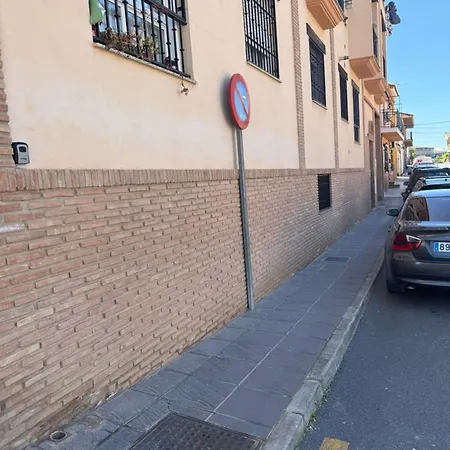 Bonito Piso En Granada 라 수비아
